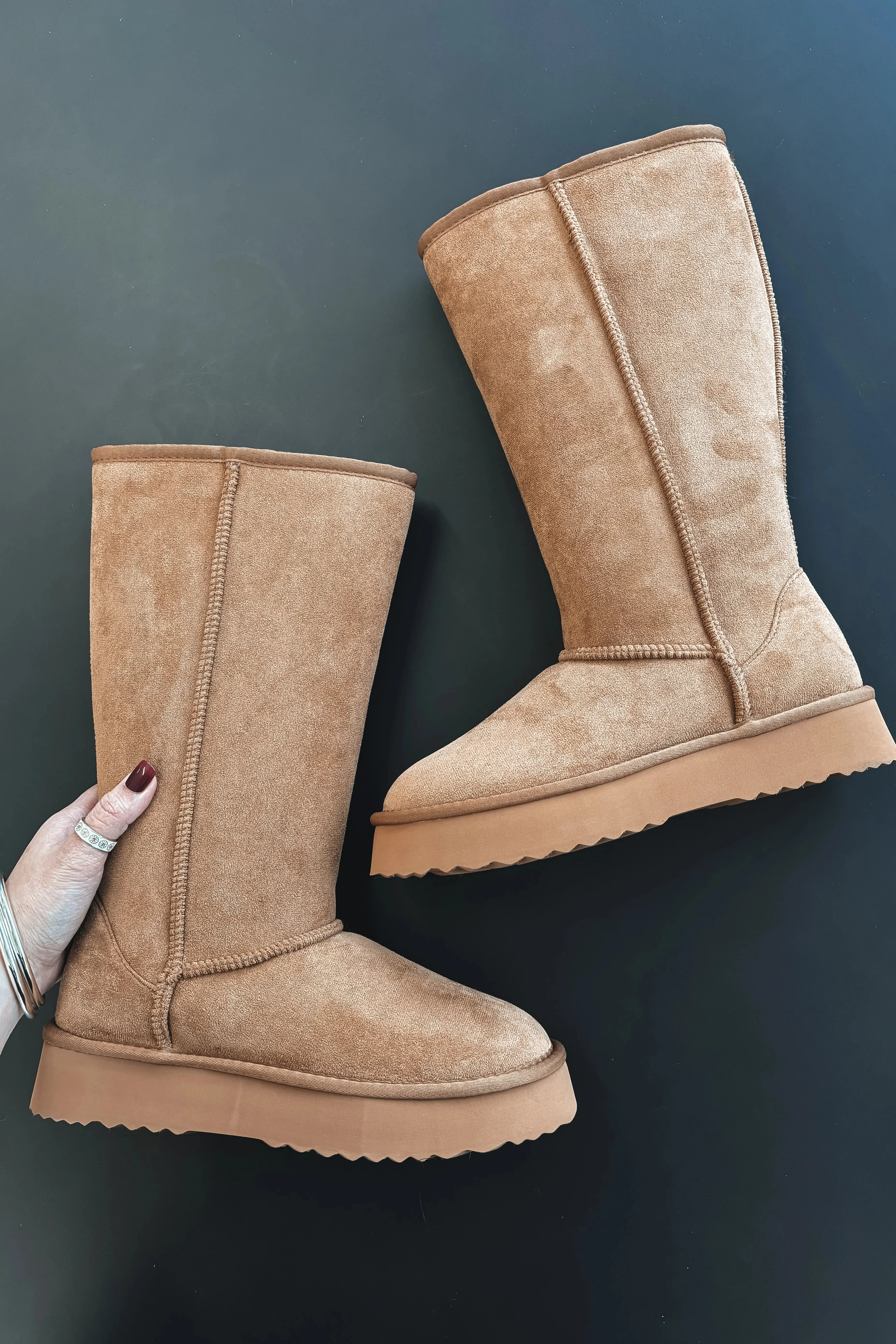 DEAL Matisse Ski Valley Knee High Fur Boots