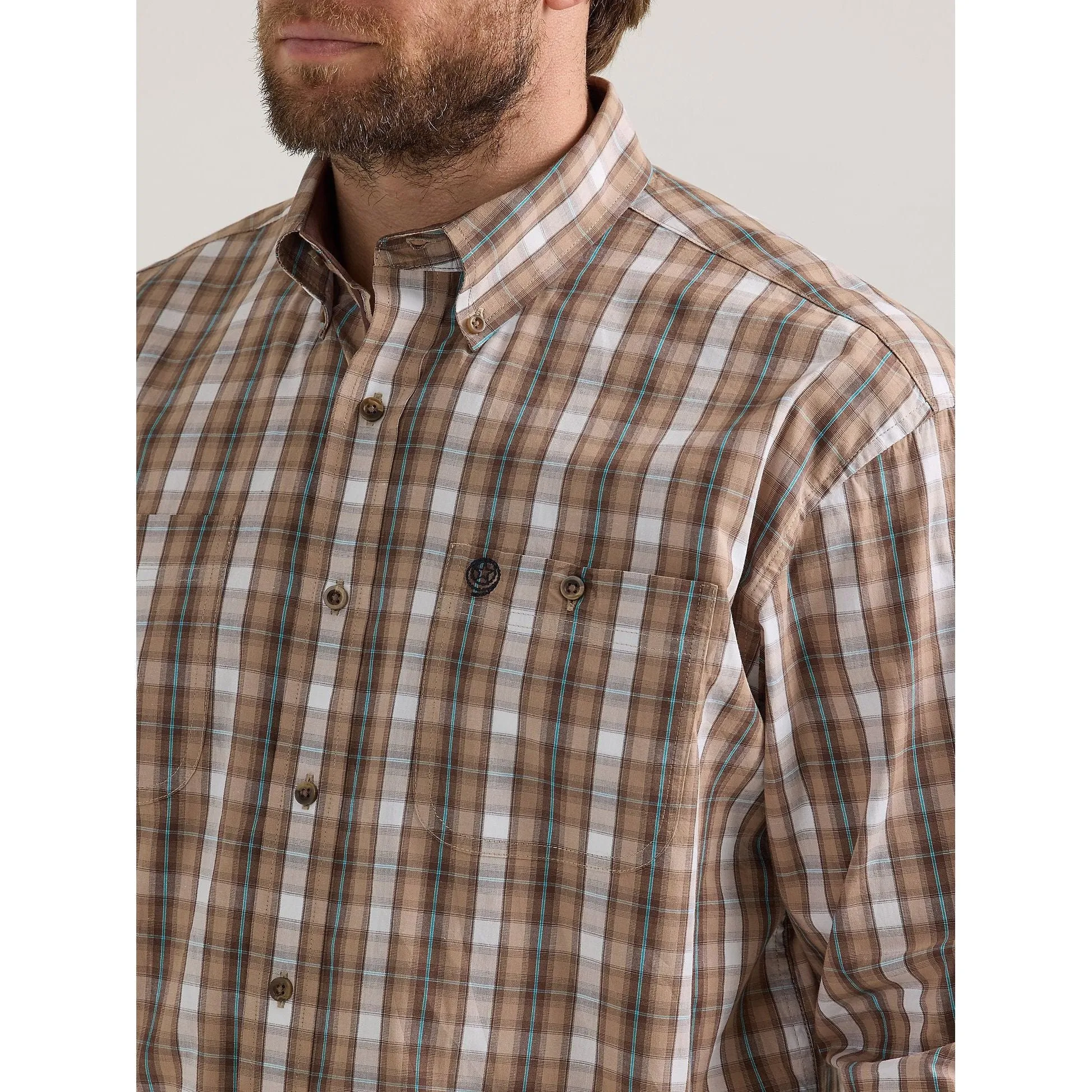 Men's Wrangler® George Strait Two Pocket Long Sleeve Shirt 112352737